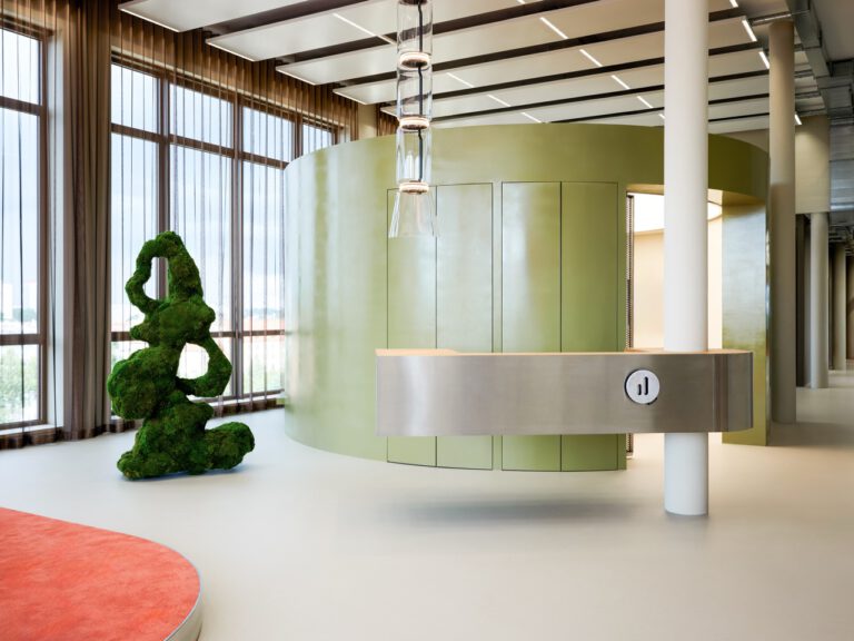 Design-HotelsXRHO-Headquarter-002 Large