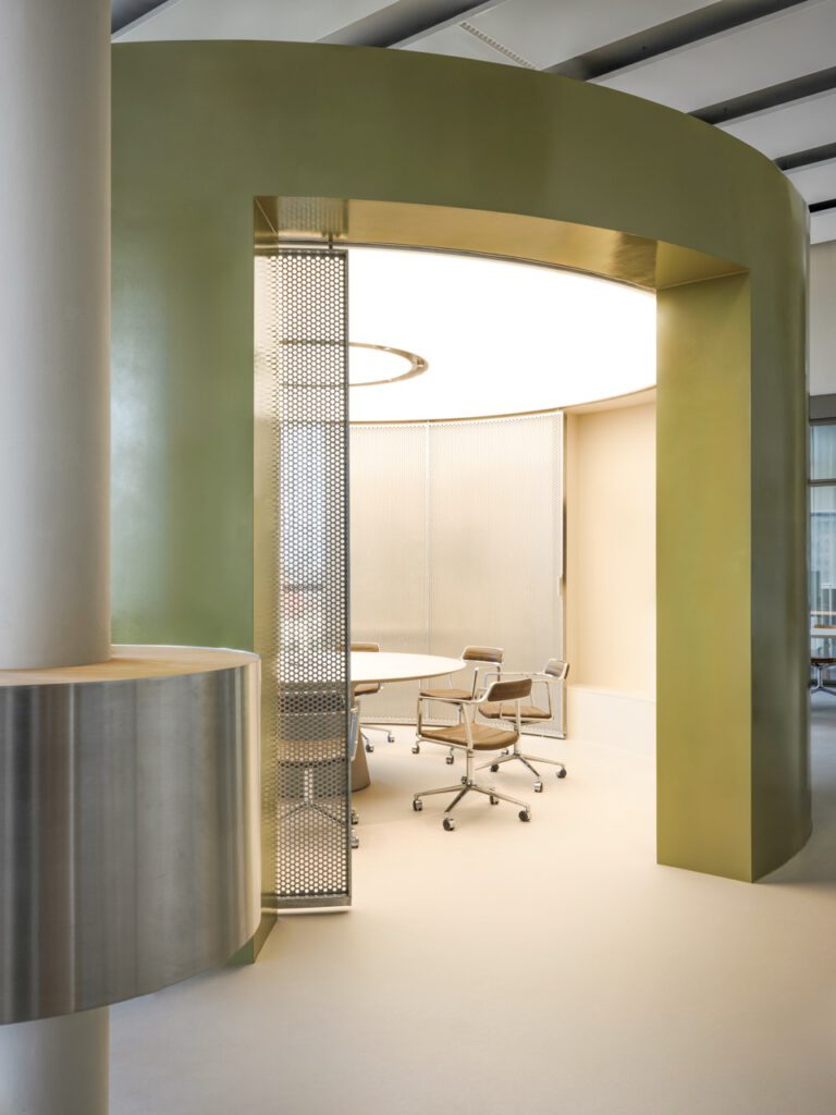 Design-HotelsXRHO-Headquarter-018 Large